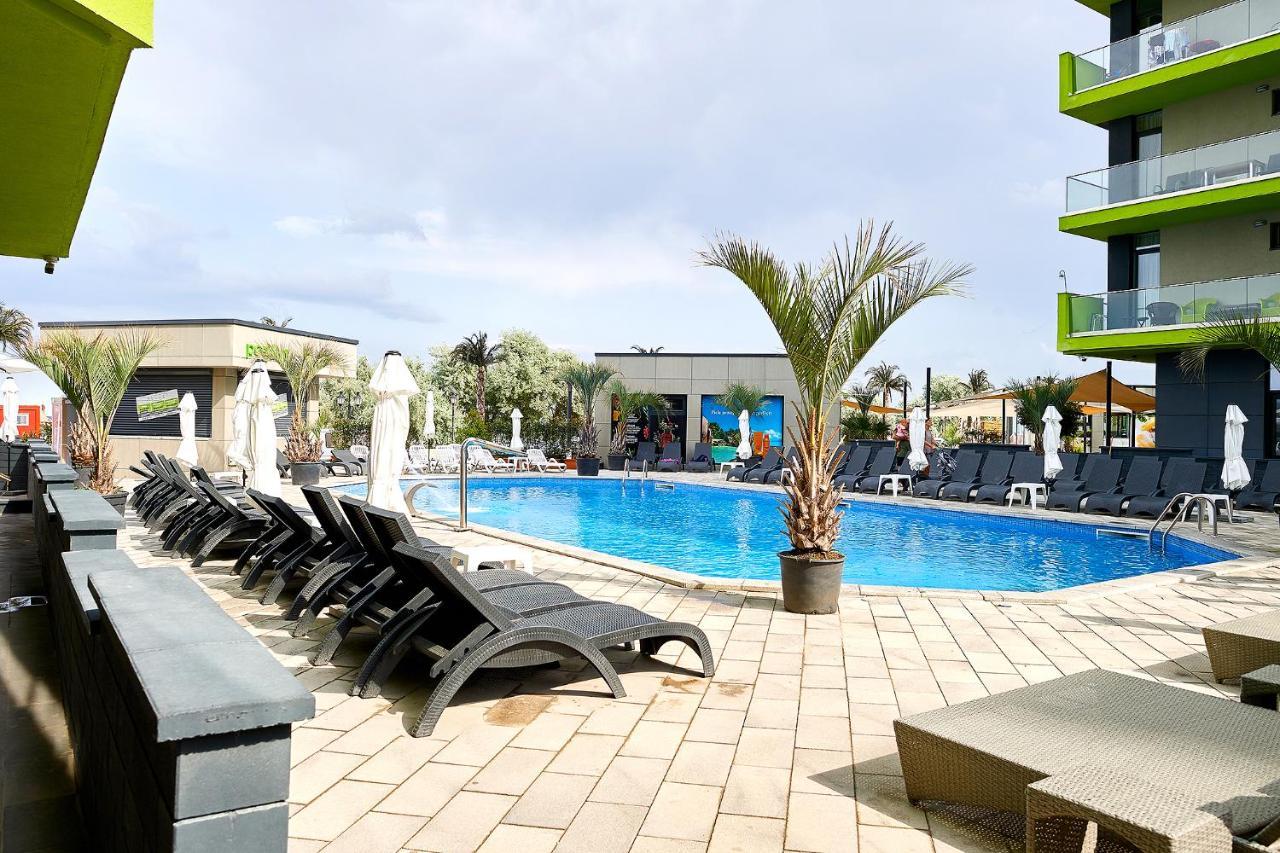 Sunrise King Studio Spa N Pool Beach Resort Năvodari Exterior foto
